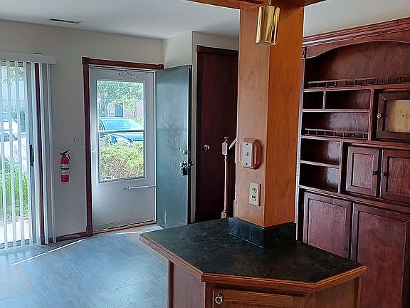 5th image of 3671 Kenbrooke Ct