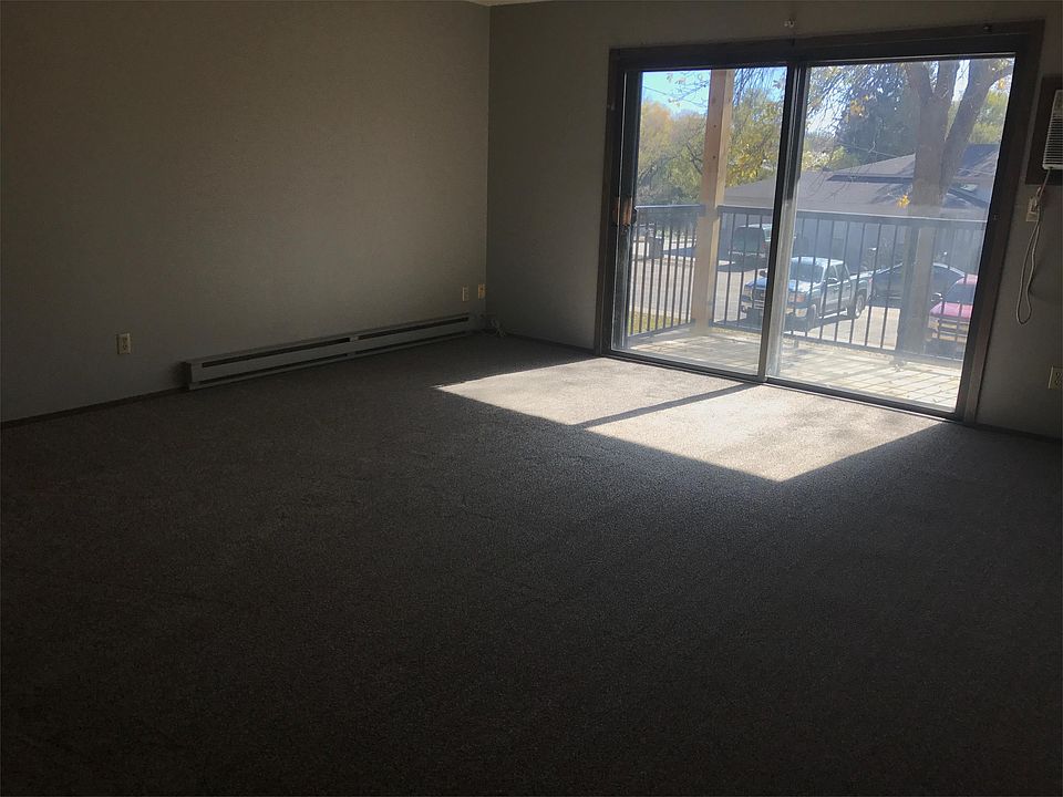 1st image of 911 E Lincoln Ave APT 13