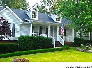 1774 Russet Woods Ln, Birmingham, AL 35244