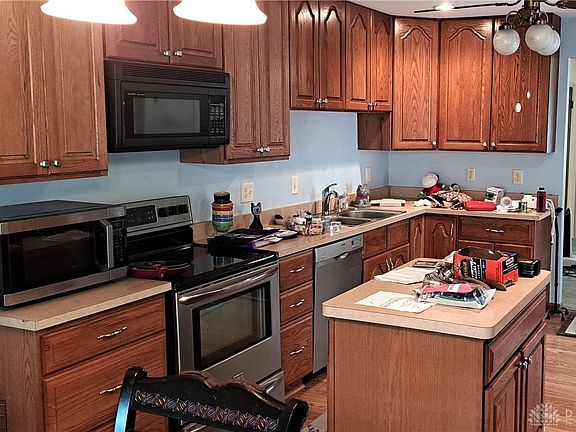 3rd image of 3677 Vernier Dr