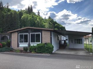 15283 Birch Dr, Renton, WA 98058