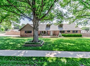 1812 Jefferson Rd, Bartlesville, OK 74006