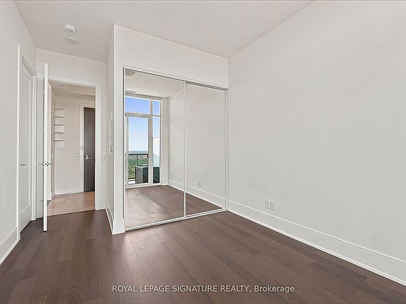 4th image of 70 Annie Craig Dr #1