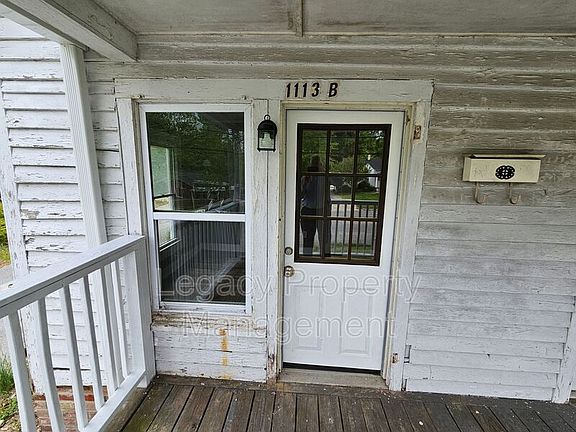 2nd image of 1113 B N Mebane St