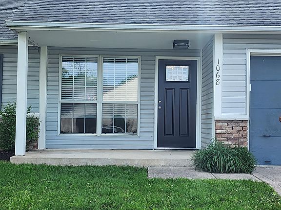 2nd image of 1068 Lake Dr E