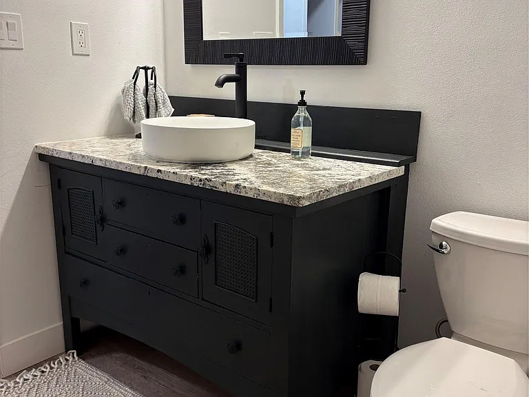 106 S Mount Rushmore Dr — Photo 16