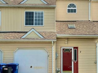 7 Cayenne Ct, Lumberton, NJ 08048