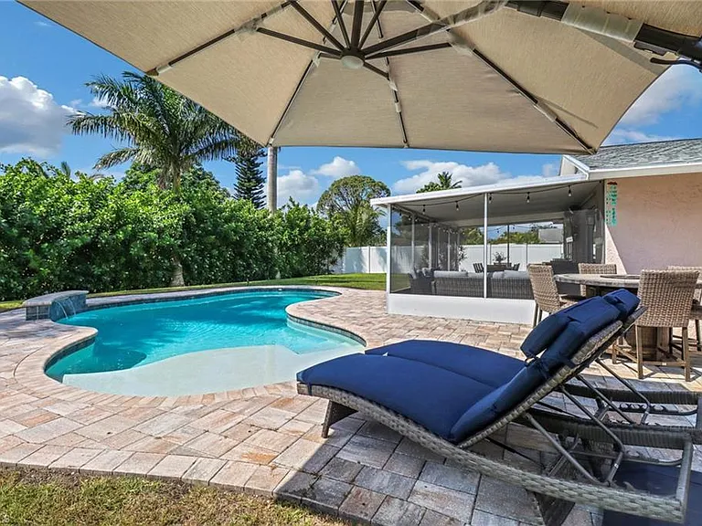 2680 Longboat Dr — Photo 2