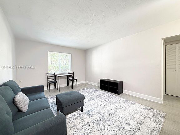 3rd image of 8601 SW 68th Ct APT 5