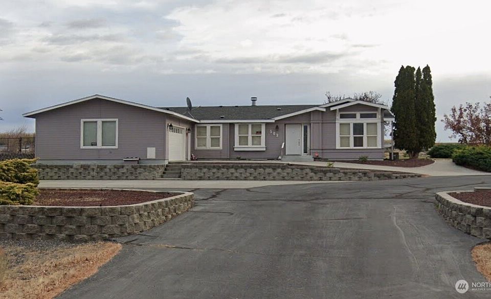 1st image of 503 Desert Aire Drive SW