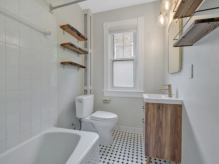 5112 Connecticut Ave NW #211 — Photo 9