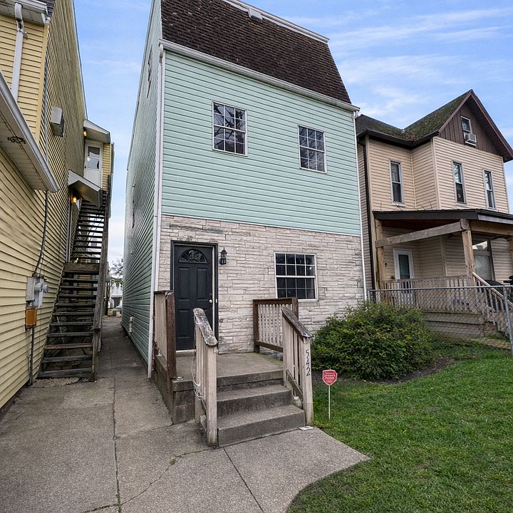 1st image of 542 5th Ave APT 2