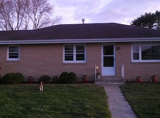 521 W Main St, Epworth, IA 52045