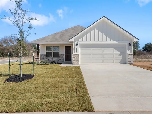 1236 High St, Navasota, TX 77868