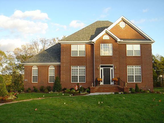 116 Stonewood Ct