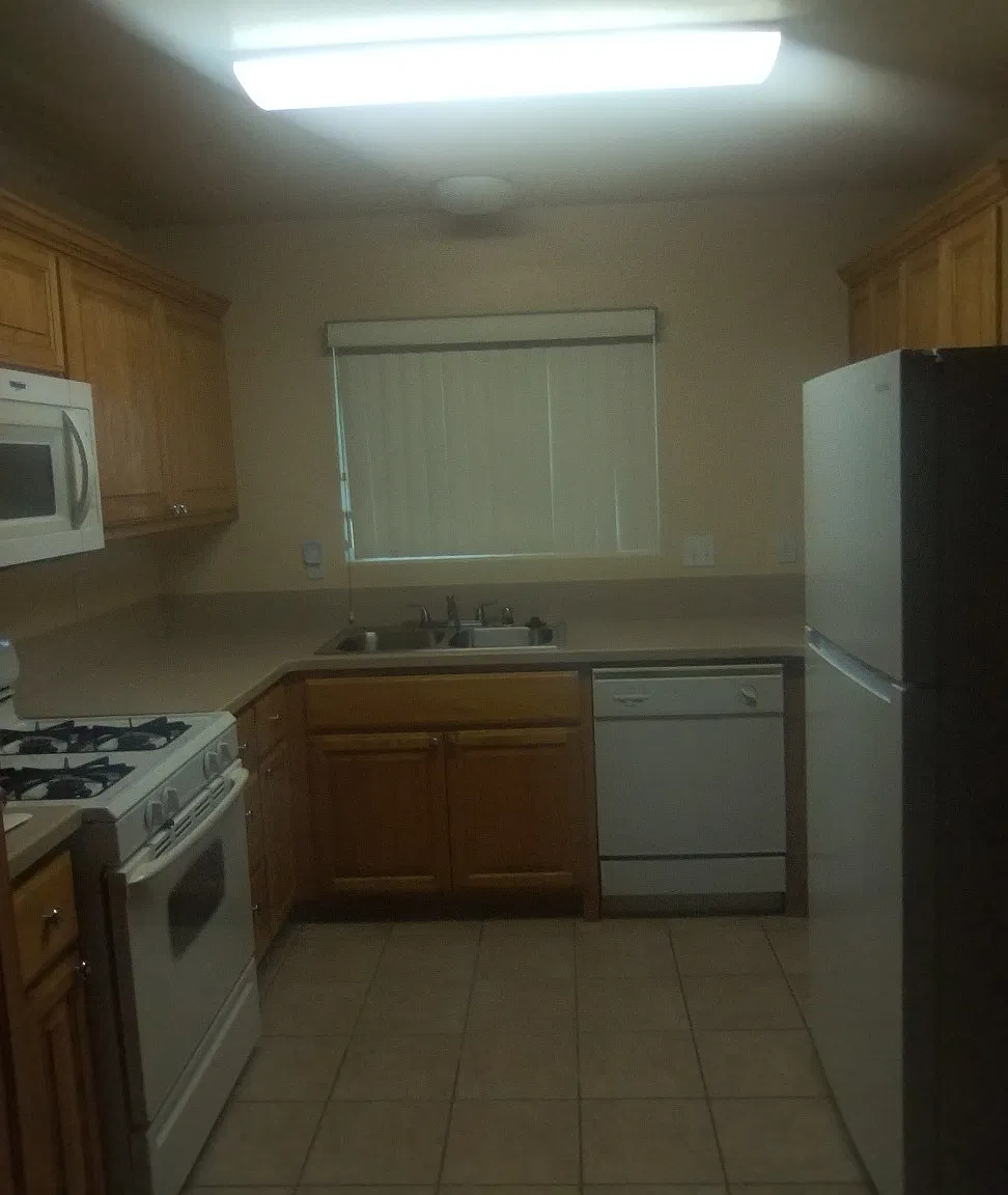 2 bed, 1100 sqft, $1,500 — Photo 4