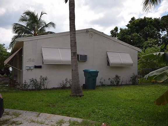4th image of 198 SE 27th Ct