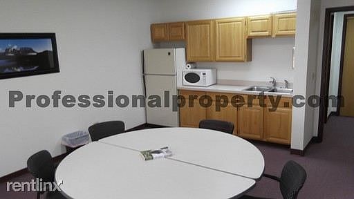 2nd image of 2901 W Broadway St
