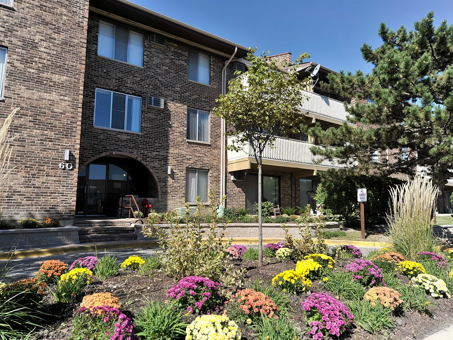 Beech Pointe — Photo 3
