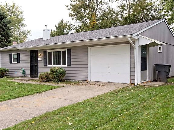 2nd image of 3414 Ashway Dr