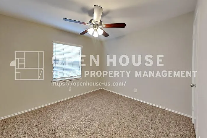 2845 London Ln — Photo 14