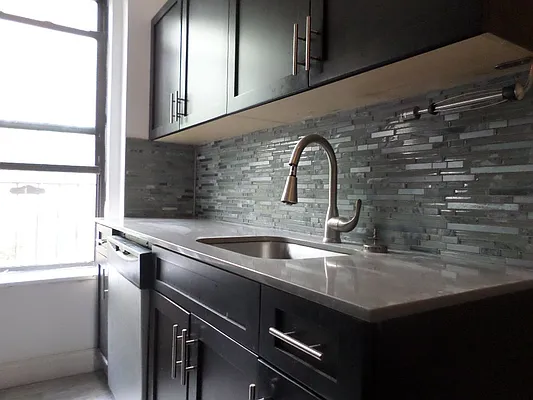 Rented by Keller Williams NYC | media 8