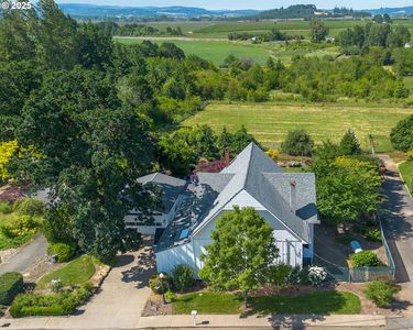 789 W Main St, Carlton, OR, 97111
