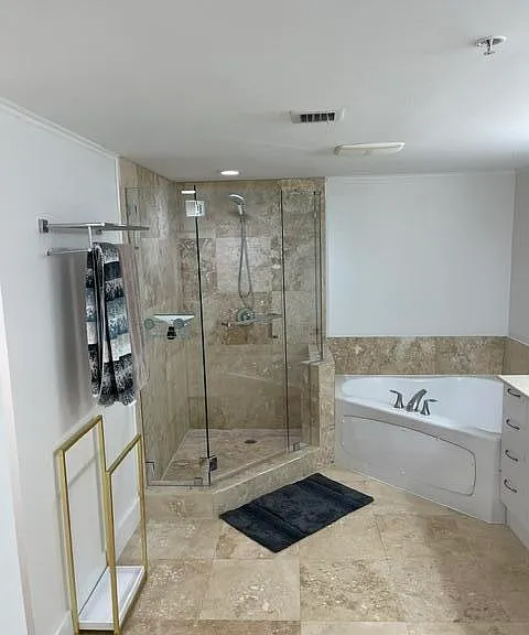 16699 Collins Ave #3304 — Photo 6