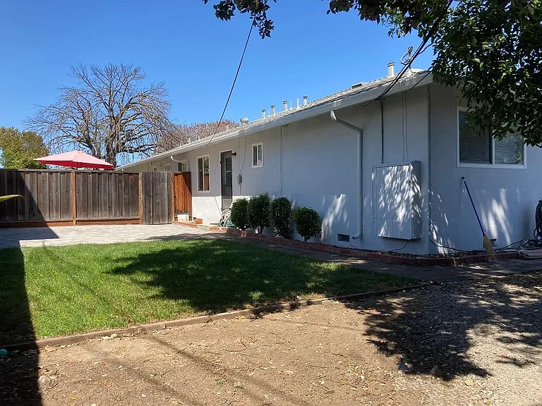 953 Princess Anne Dr — Photo 10