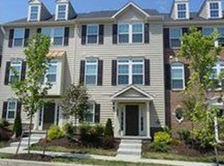 210 Hounslow Rd, Cranberry Twp, PA 16066