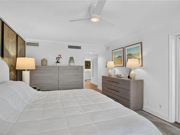 4451 Gulf Shore Blvd N #1604 — Photo 13