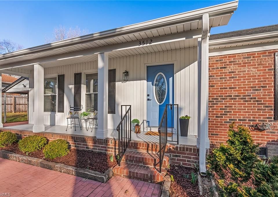 1st image of 3512 Regents Park Ln