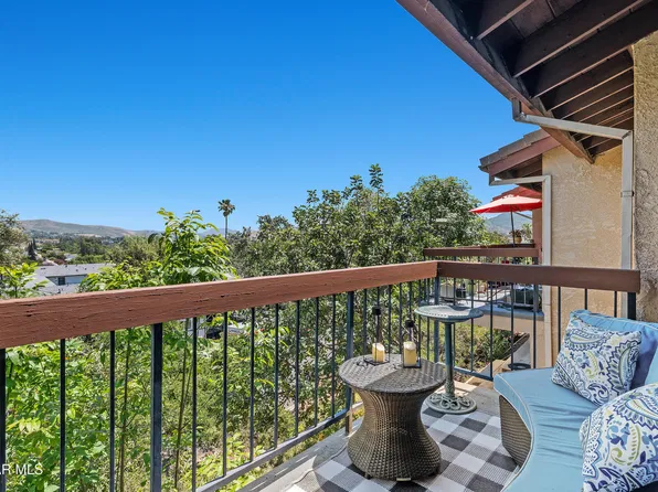 881 Warwick Ave, Thousand Oaks, CA 91360