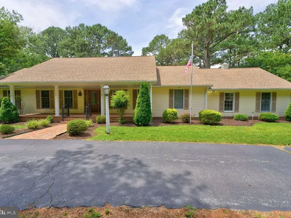 30124 Peggy Ln, Princess Anne, MD 21853