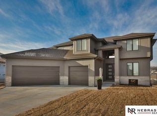 8928 N 172nd St, Bennington, NE 68007
