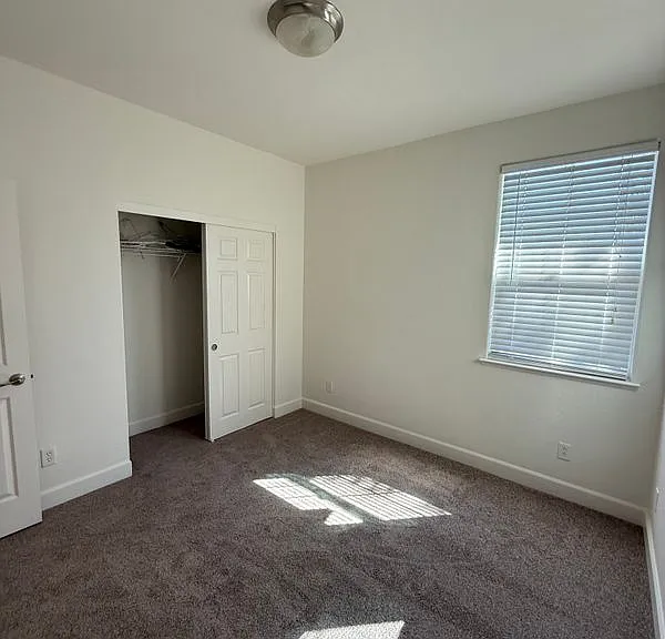 433 Tolman Way — Photo 18
