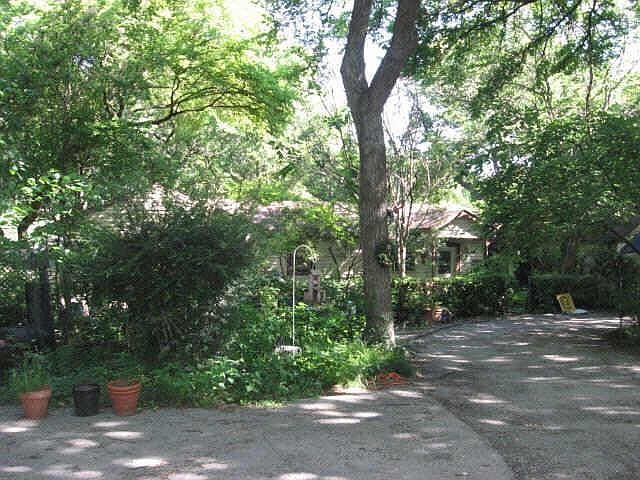 1st image of 1535 Oates Dr