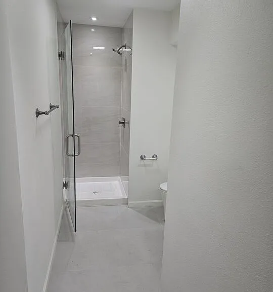 10836 Camarillo St #4 — Photo 5