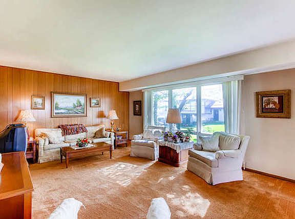 5th image of 1155 Glen Ln