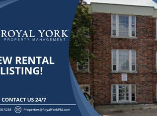 630 Simcoe St N #2, Oshawa, ON L1G4V4