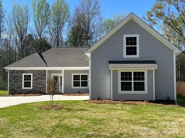 5120 Rocky River Crossing Rd, Harrisburg, NC 28075