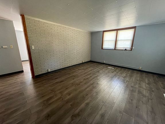 5th image of 401-403 W Center St #4