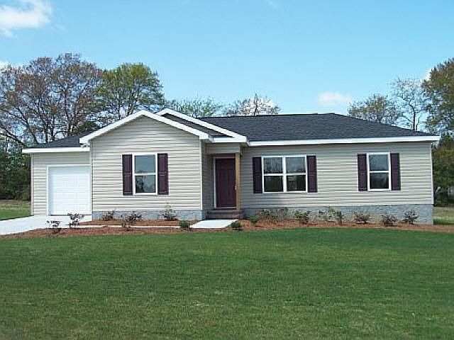 1st image of 104 Sandalwood Dr