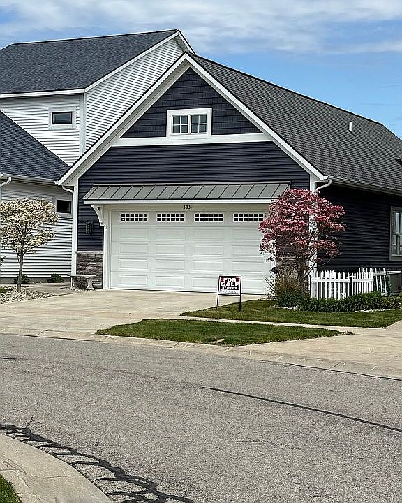 1st image of 303 Terrace Point Cir