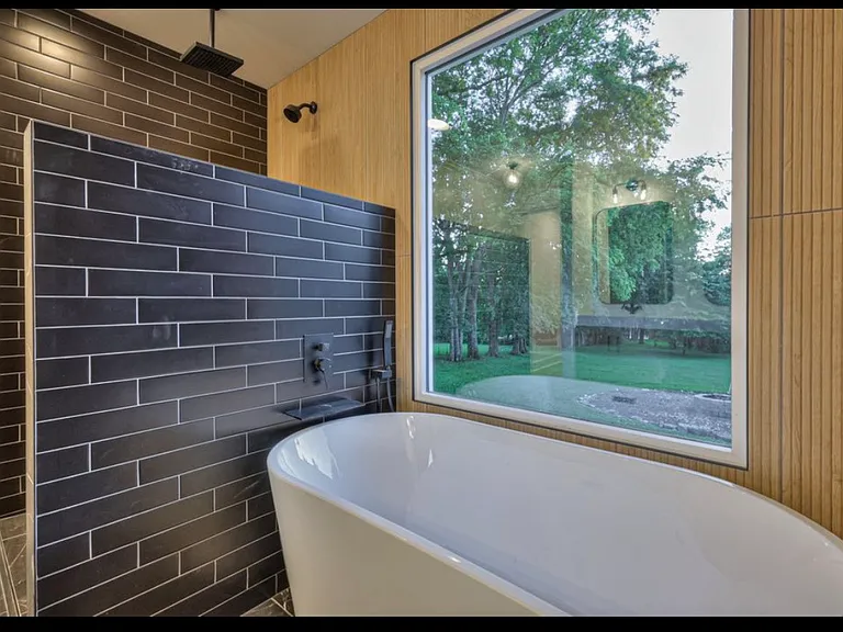 1211 Arrowhead Dr — Photo 37