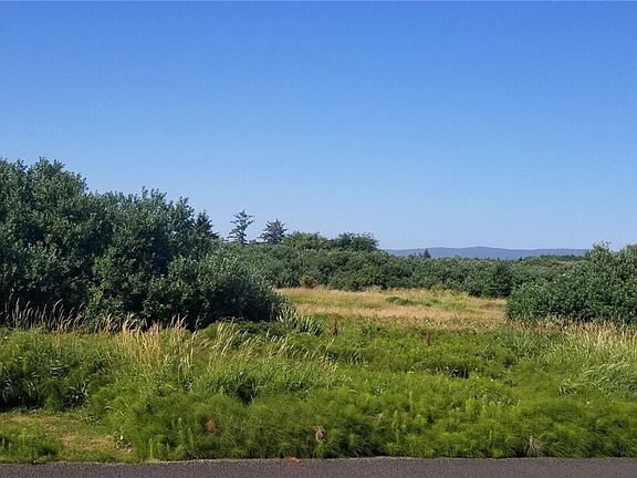 3rd image of 254 Stringtown Road #Upper