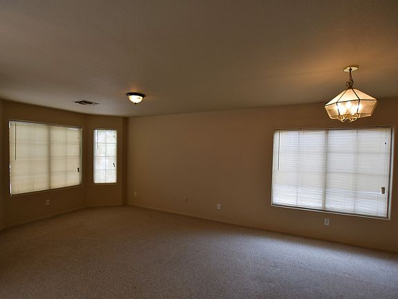 3rd image of 11317 E Cicero St