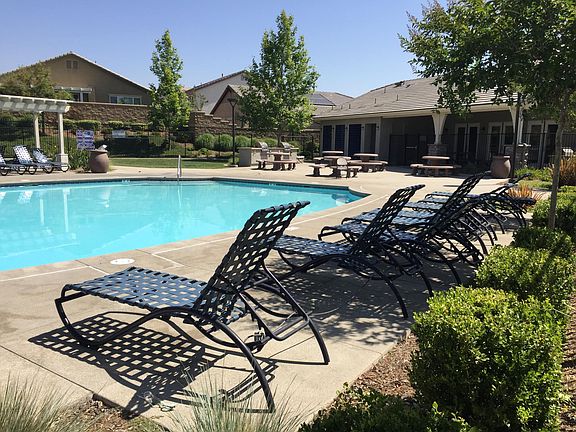 Pool and Club house area