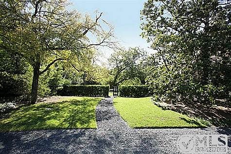 1st image of 4989 Shadywood Ln