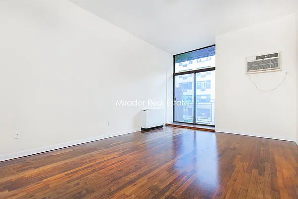 Rented by Mirador Real Estate | media 17